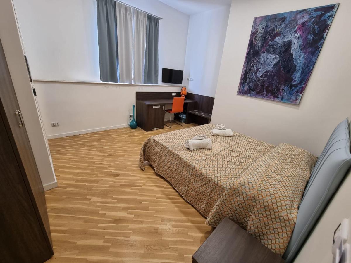 Barbaja Suites In Street Toledo 205 Νάπολη Εξωτερικό φωτογραφία