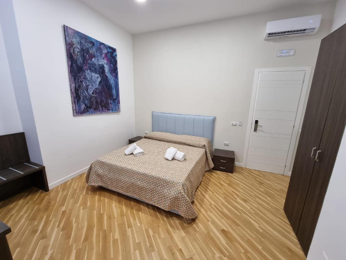 Barbaja Suites In Street Toledo 205 Νάπολη Εξωτερικό φωτογραφία